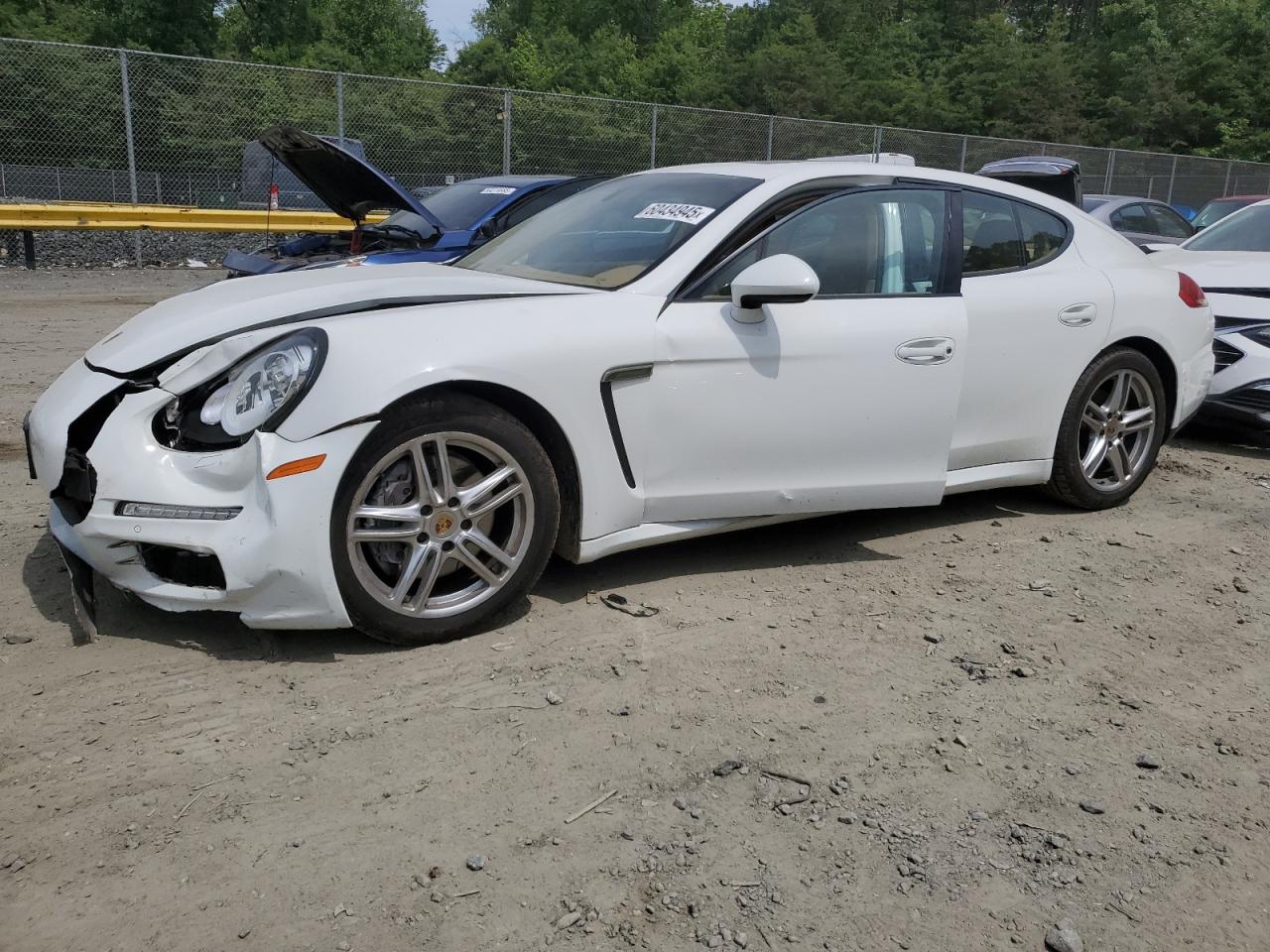PORSCHE PANAMERA 2 2014