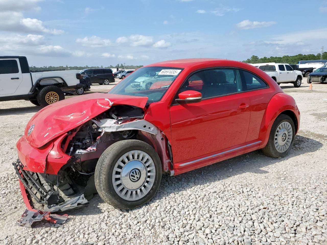 VOLKSWAGEN BEETLE 2014