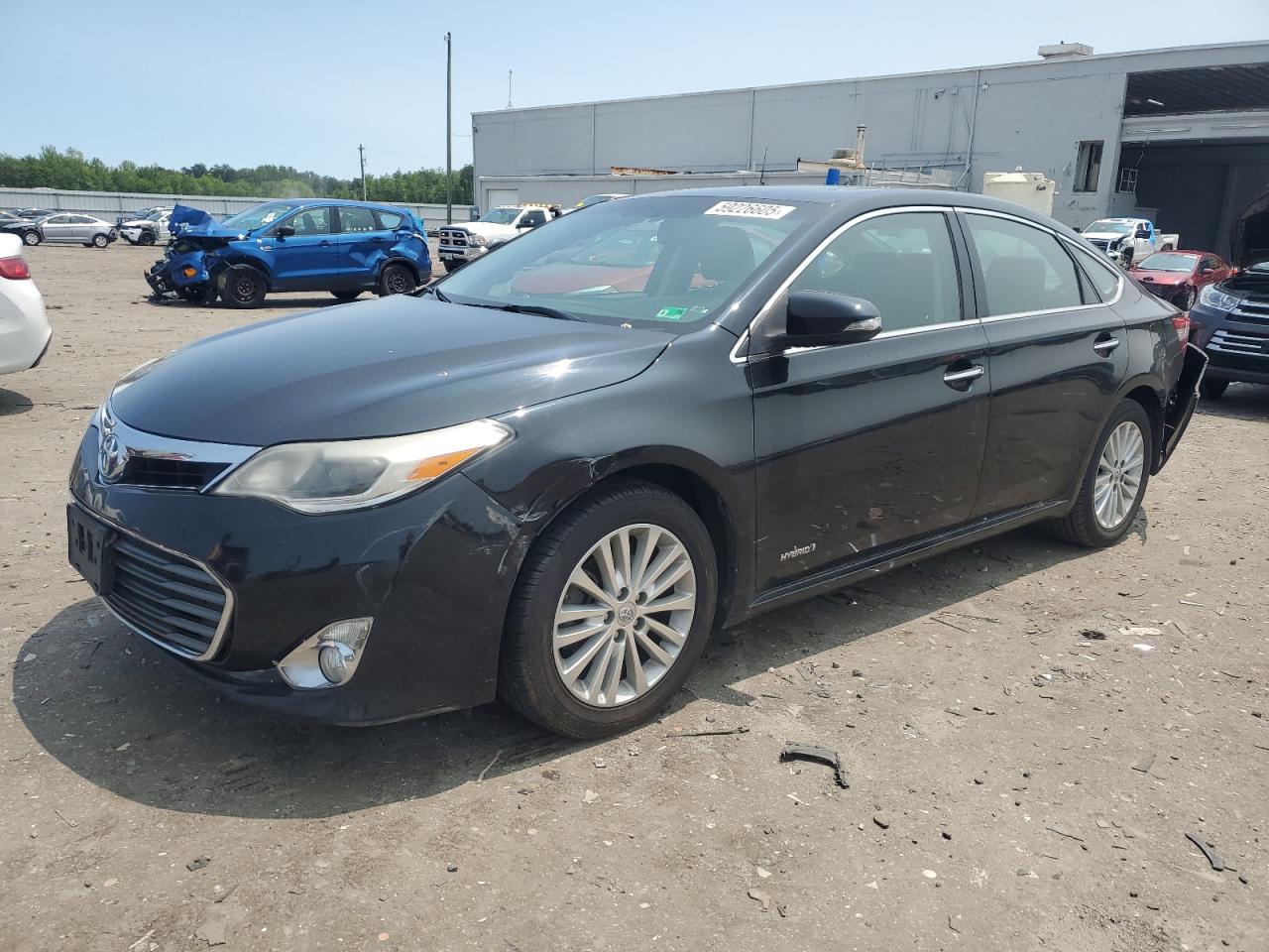 TOYOTA AVALON HYB 2015