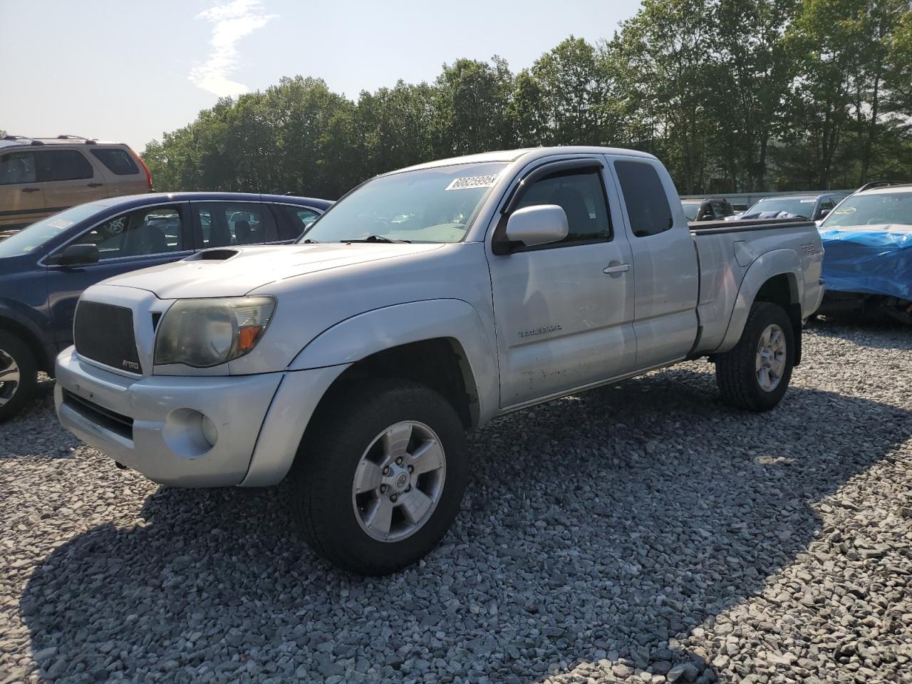 TOYOTA TACOMA ACC 2009