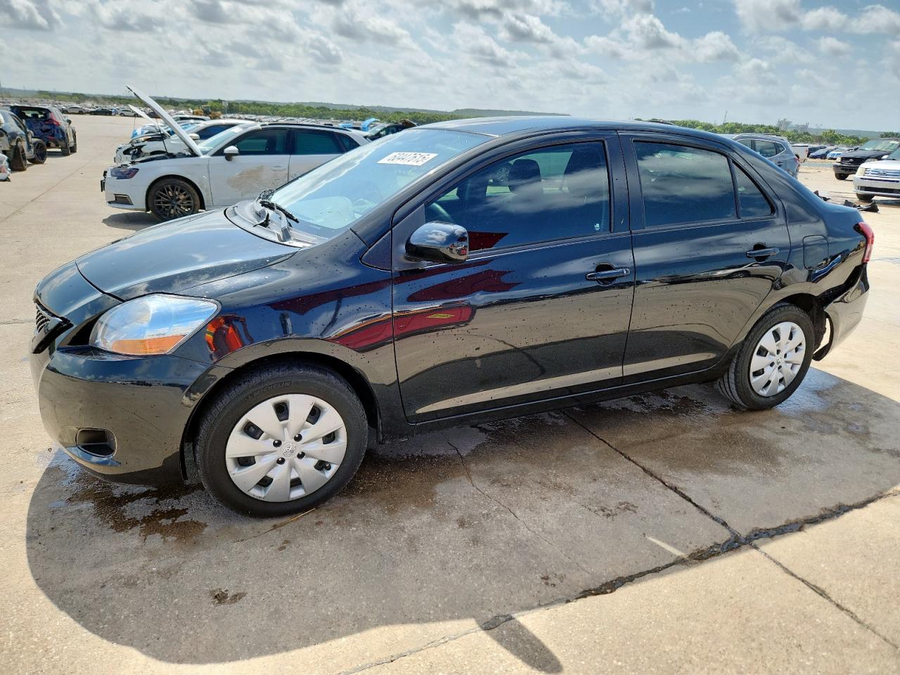 TOYOTA YARIS 2010