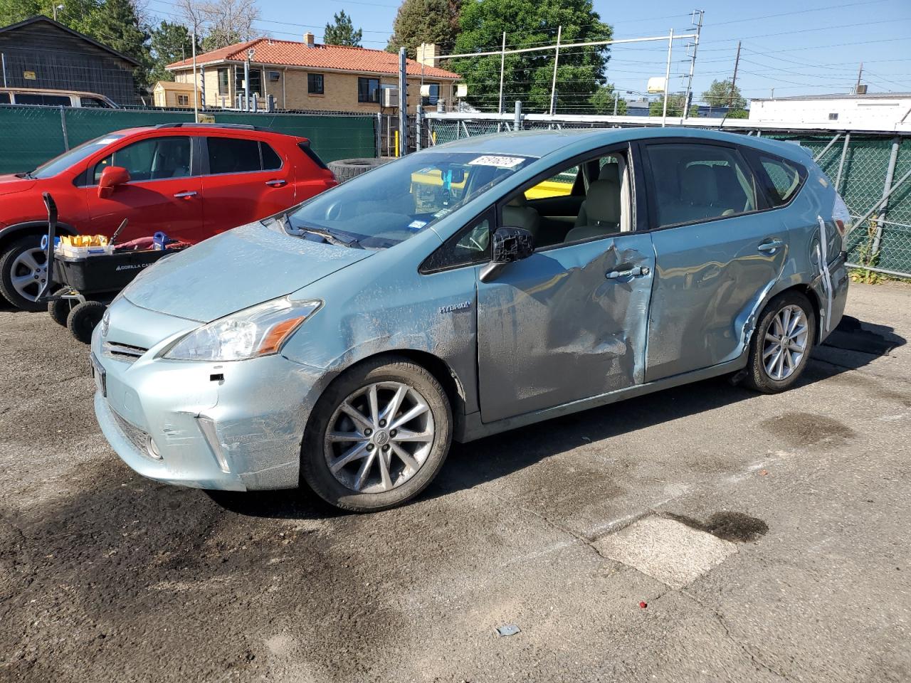TOYOTA PRIUS V 2014