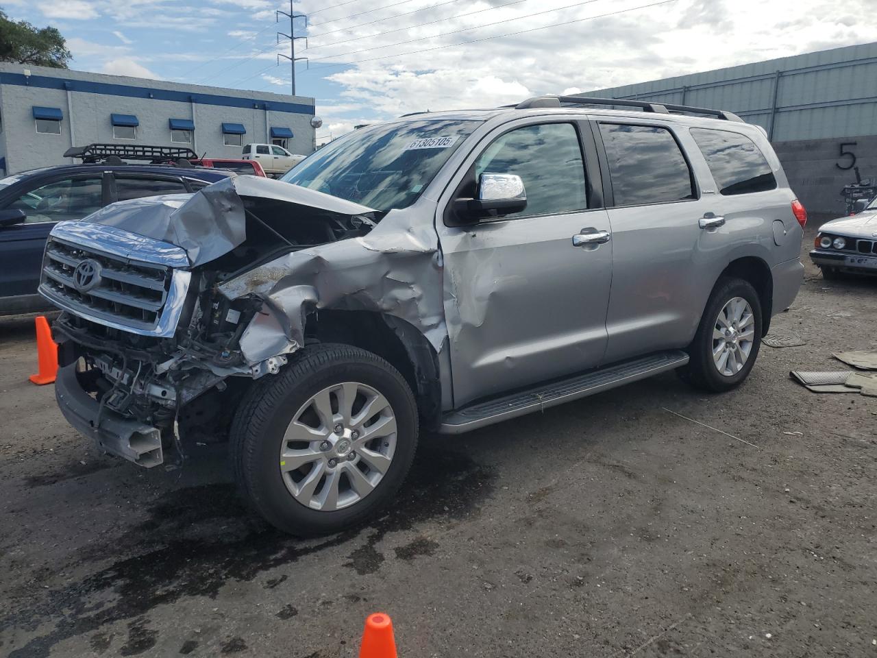 TOYOTA SEQUOIA PL 2010