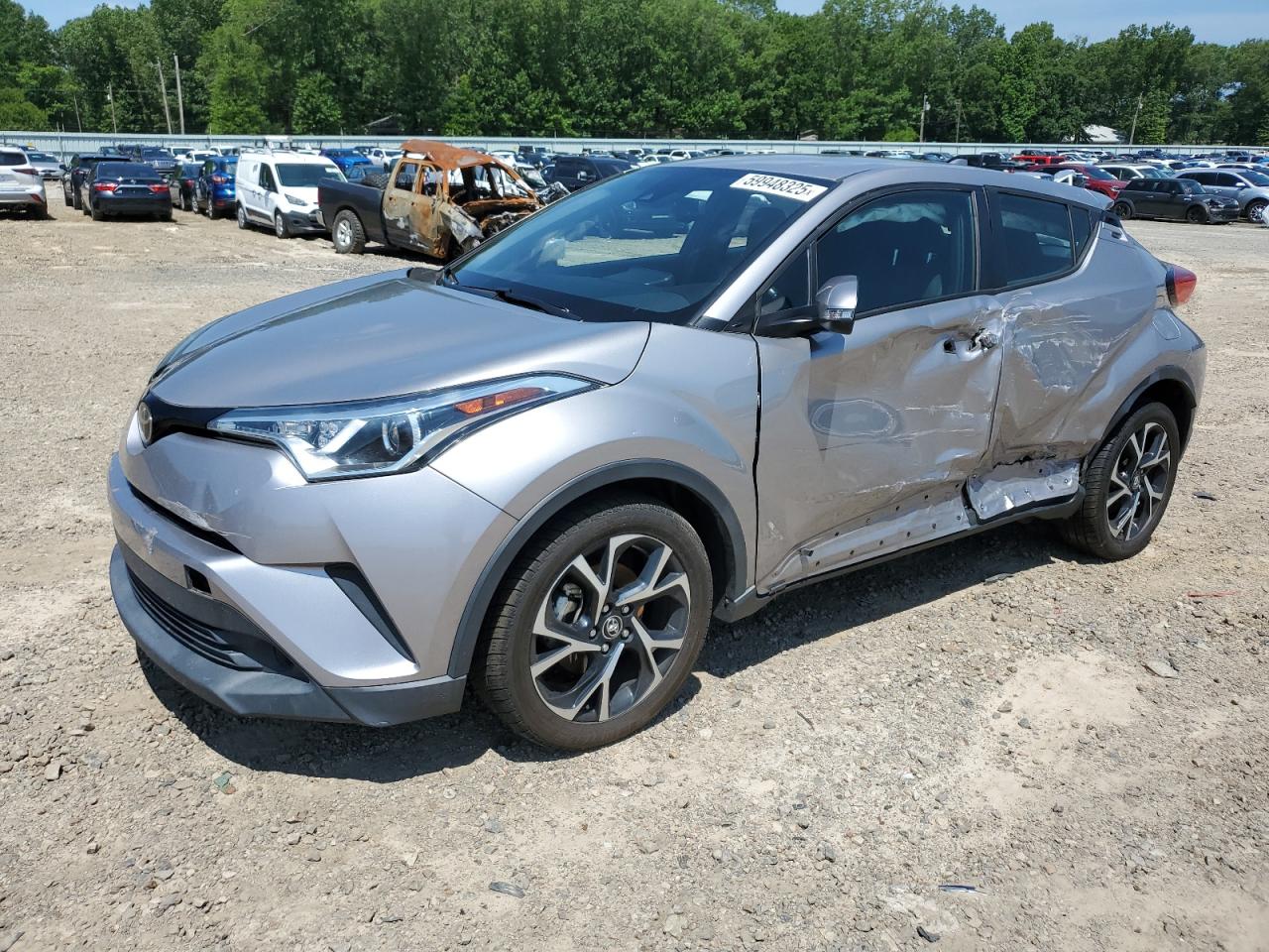 TOYOTA C-HR XLE 2018