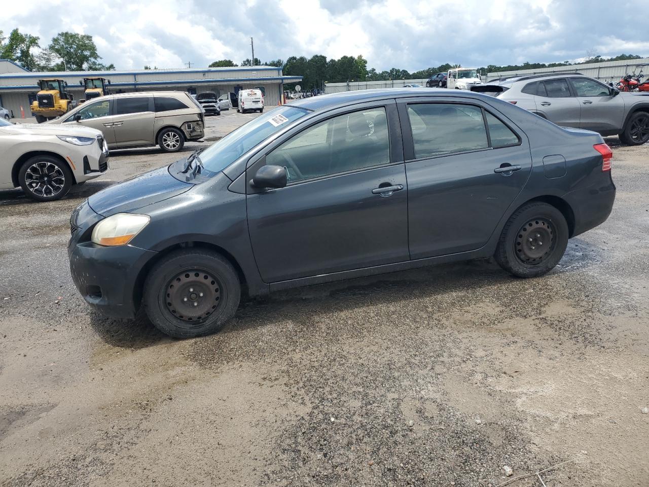 TOYOTA YARIS 2011