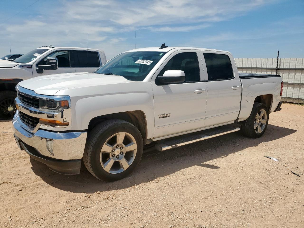 CHEVROLET SILVERADO 2018