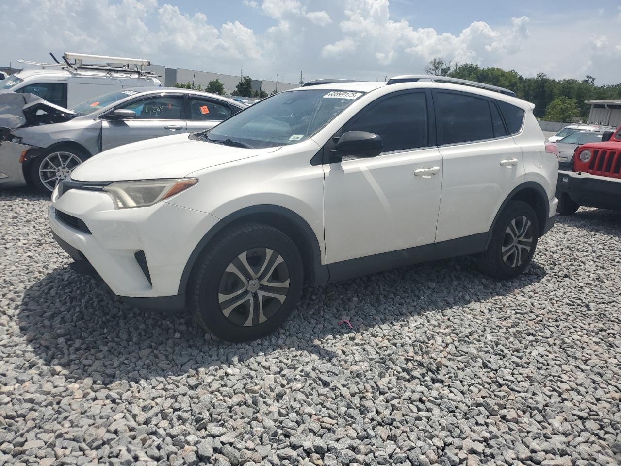 TOYOTA RAV4 LE 2018