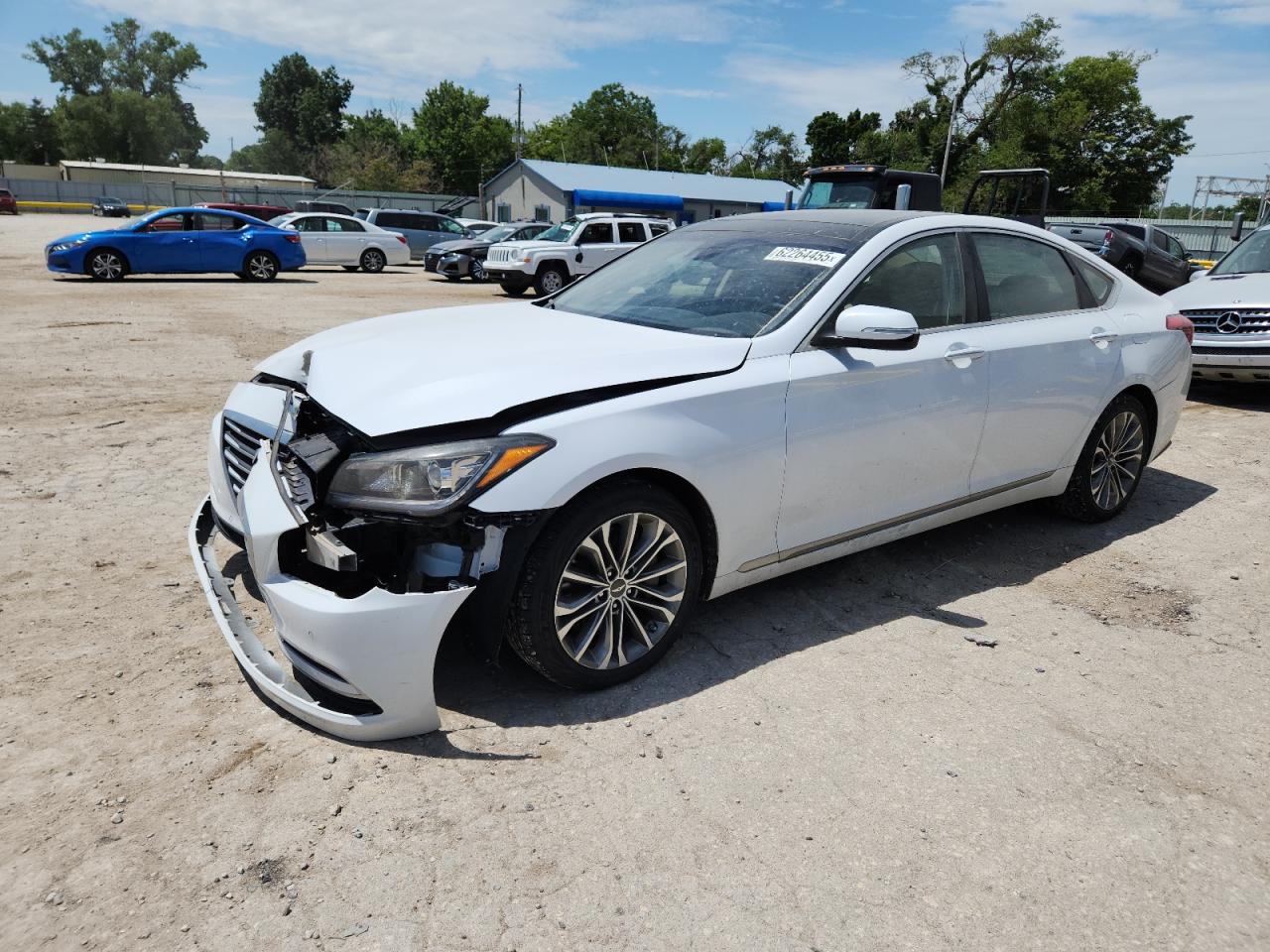 HYUNDAI GENESIS 3. 2015
