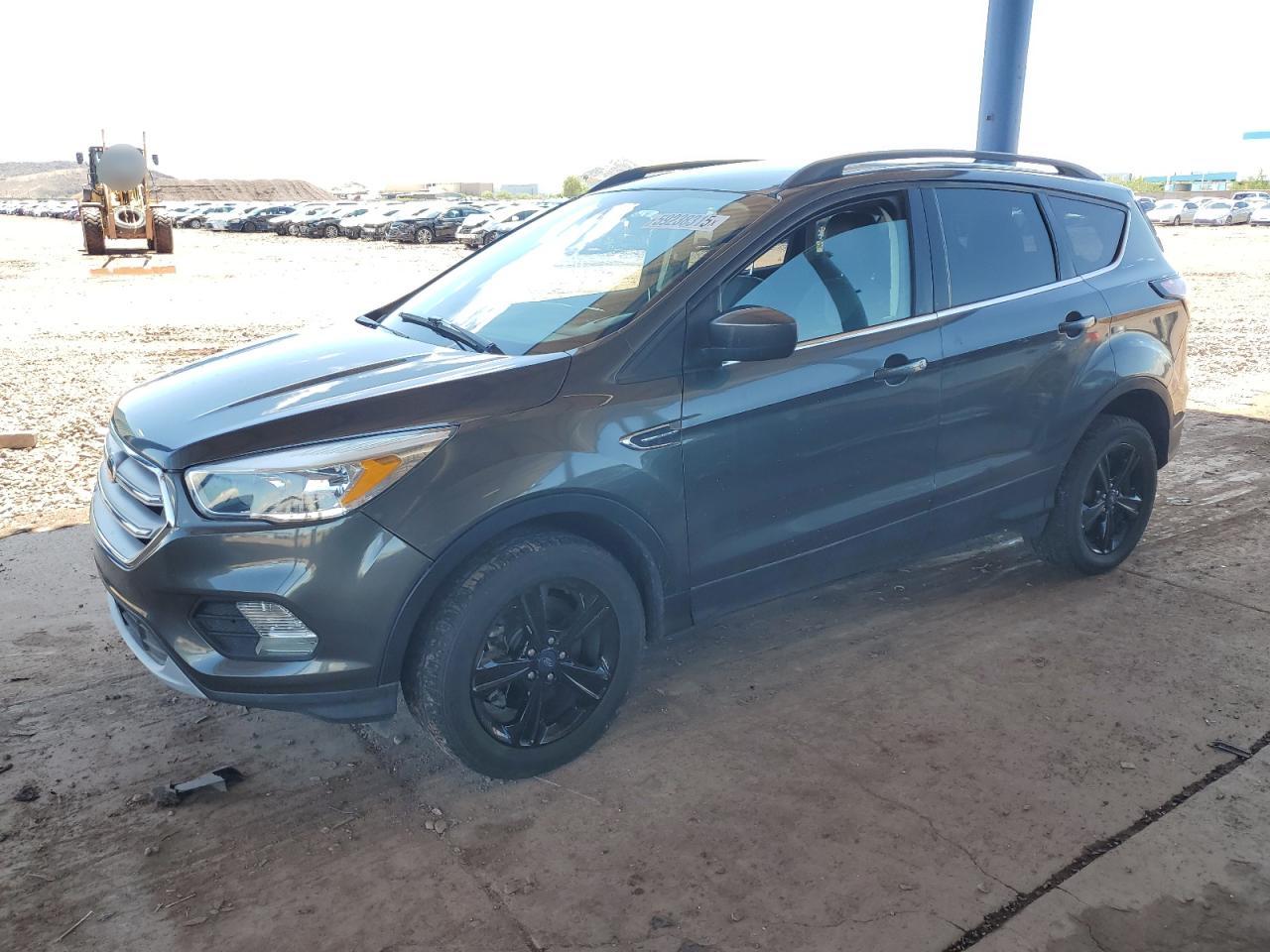 FORD ESCAPE SE 2018