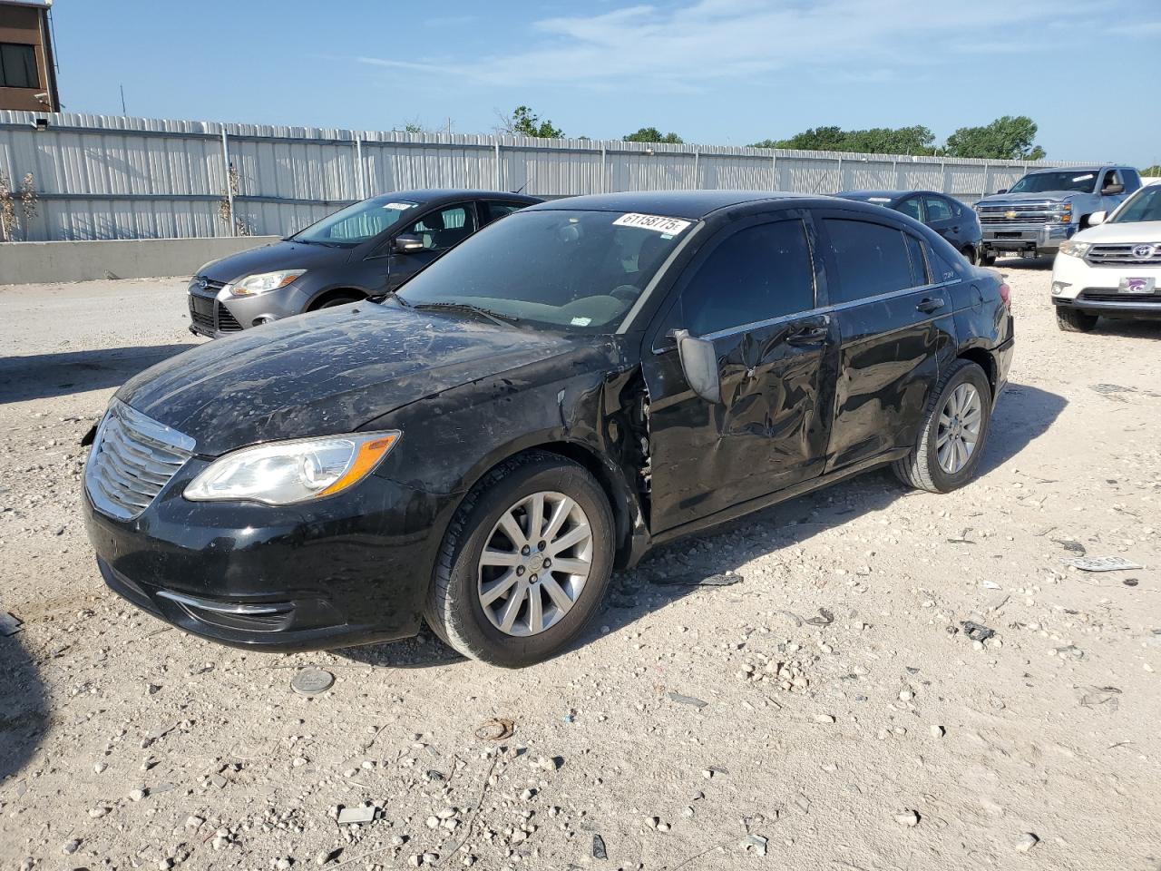 CHRYSLER 200 2013