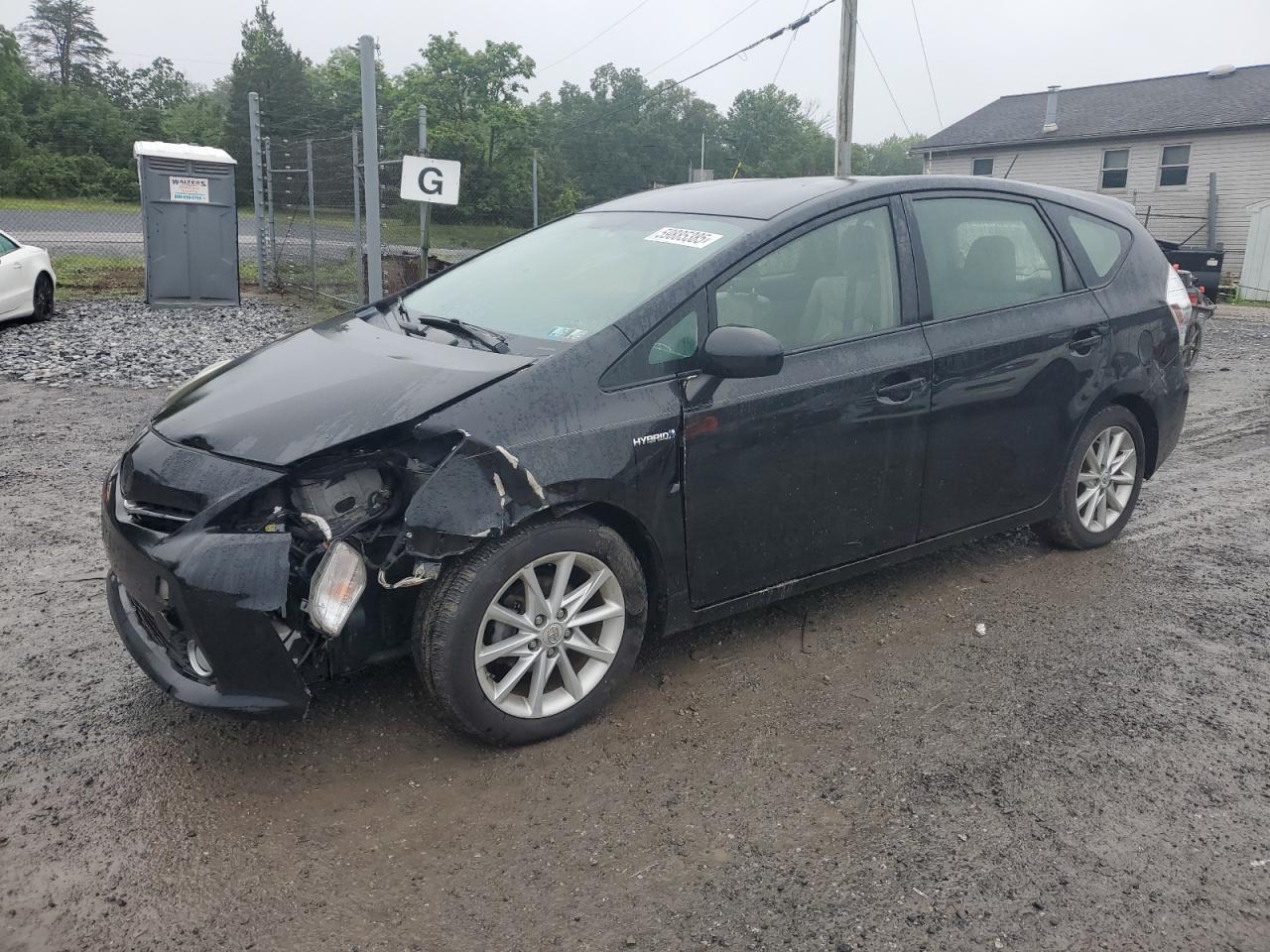 TOYOTA PRIUS V 2012