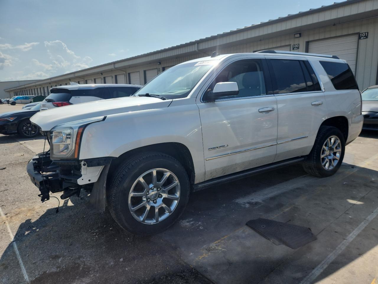 GMC YUKON DENA 2015