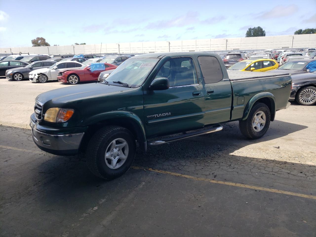 TOYOTA TUNDRA ACC 2002
