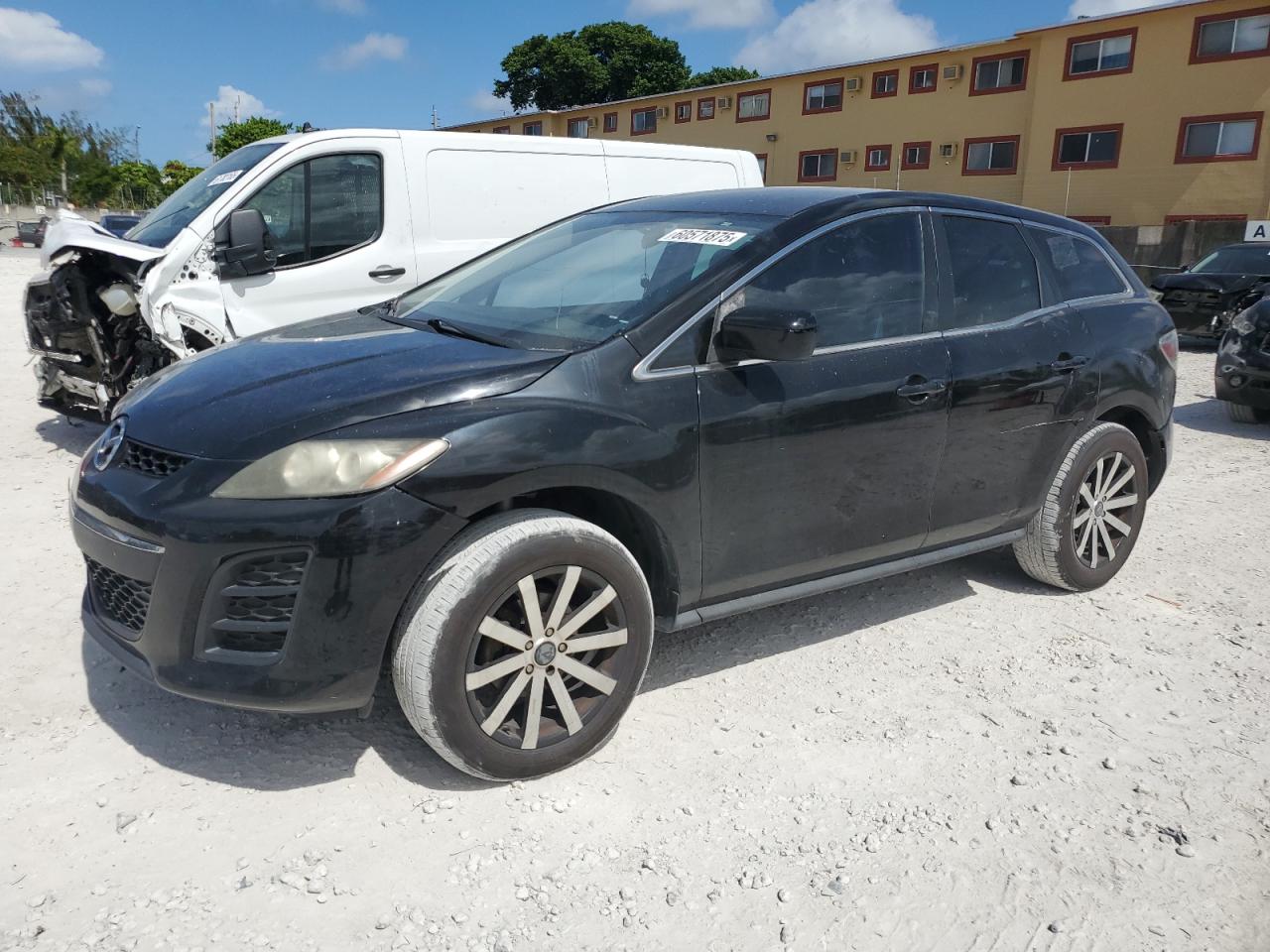 MAZDA CX-7 2011