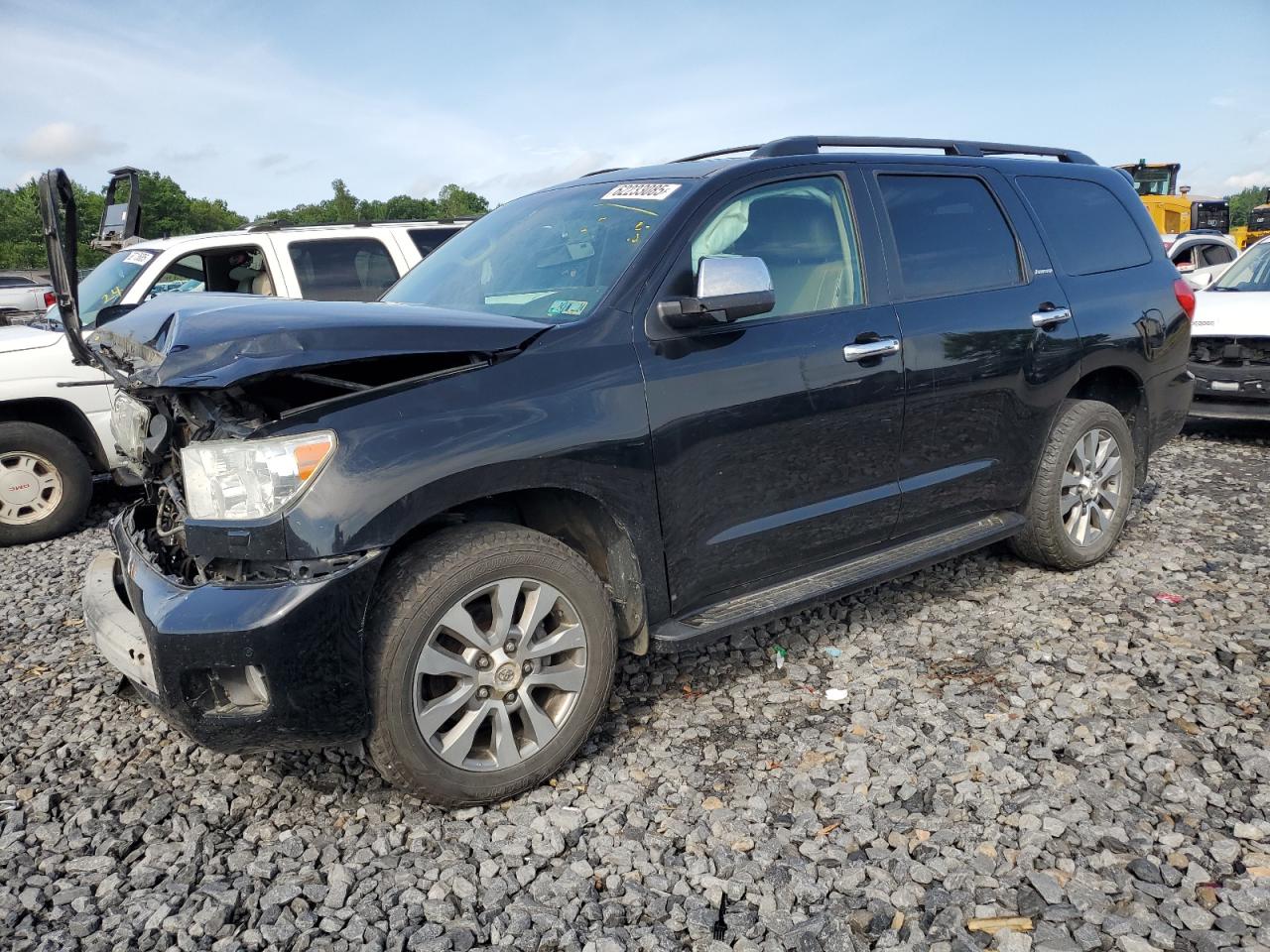 TOYOTA SEQUOIA LI 2011