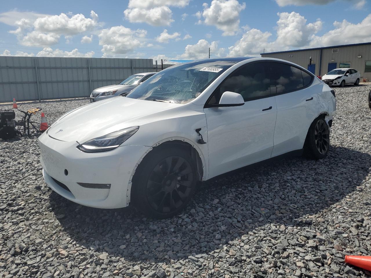 TESLA MODEL Y 2021