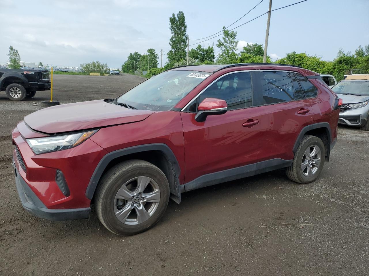 TOYOTA RAV4 XLE 2023