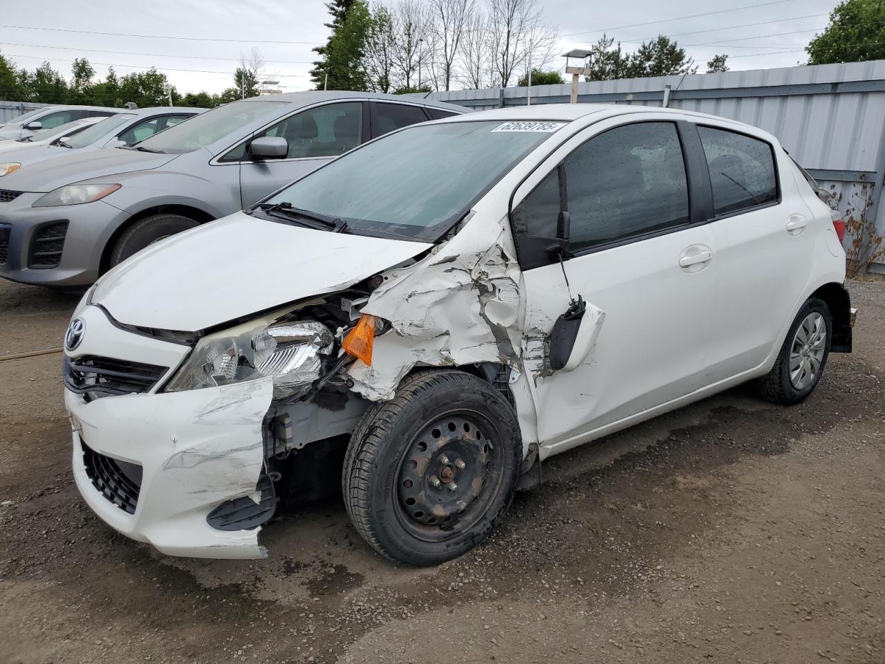 TOYOTA YARIS 2013
