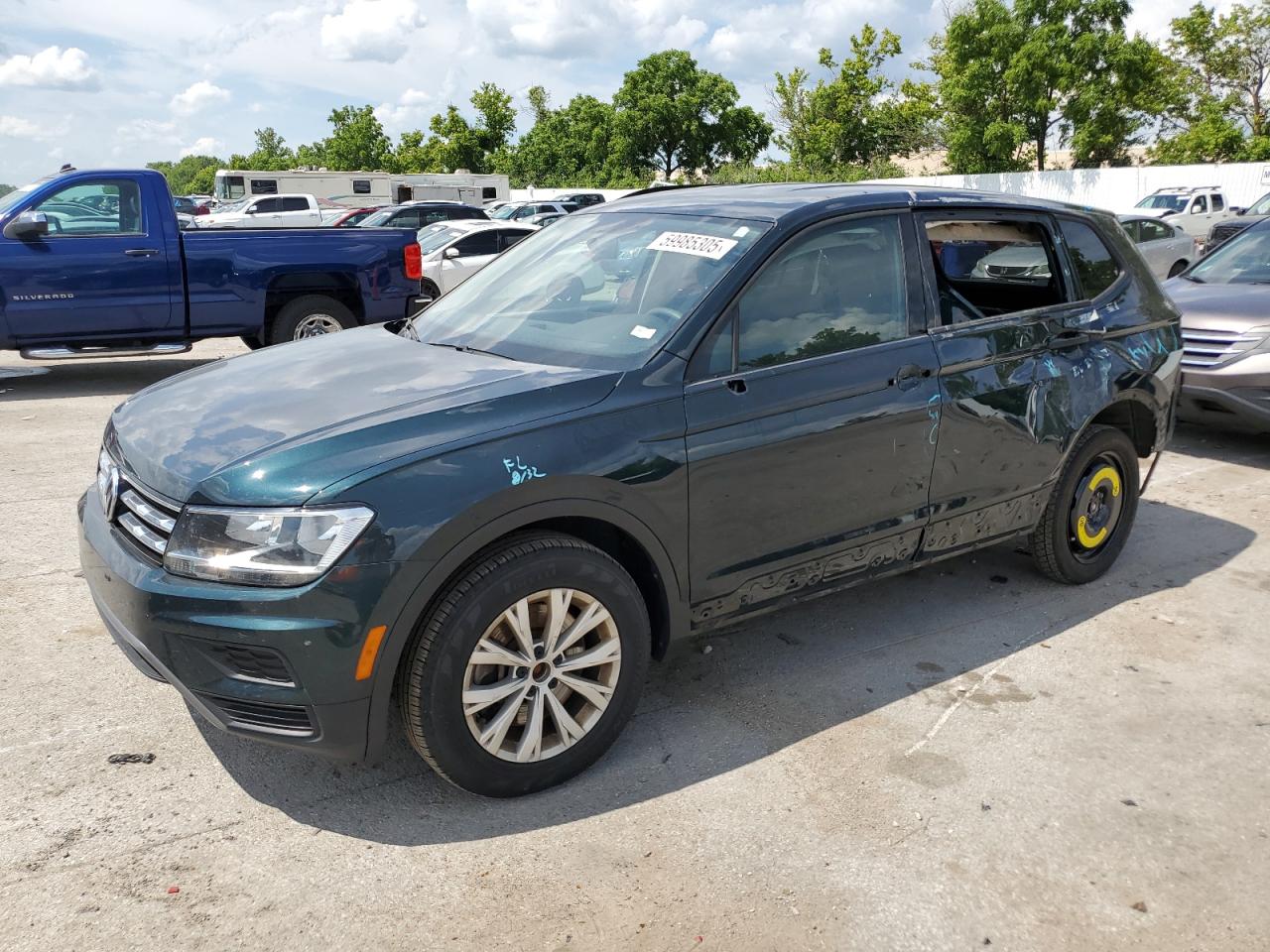 VOLKSWAGEN TIGUAN S 2018
