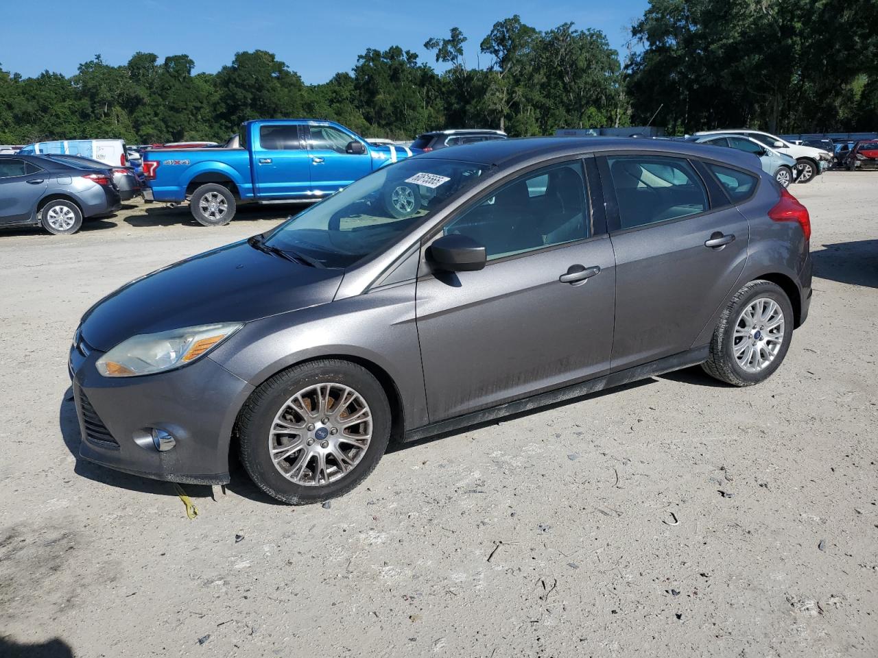 FORD FOCUS SE 2012