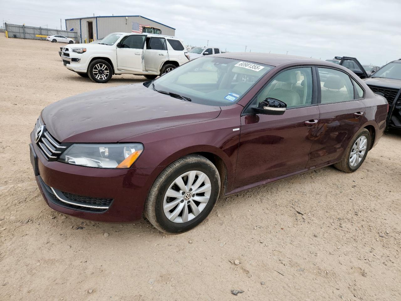 VOLKSWAGEN PASSAT S 2013