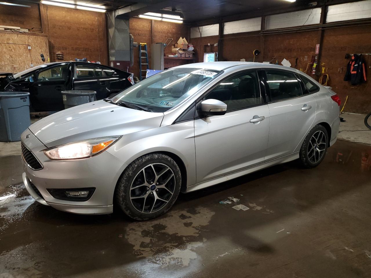 FORD FOCUS SE 2016