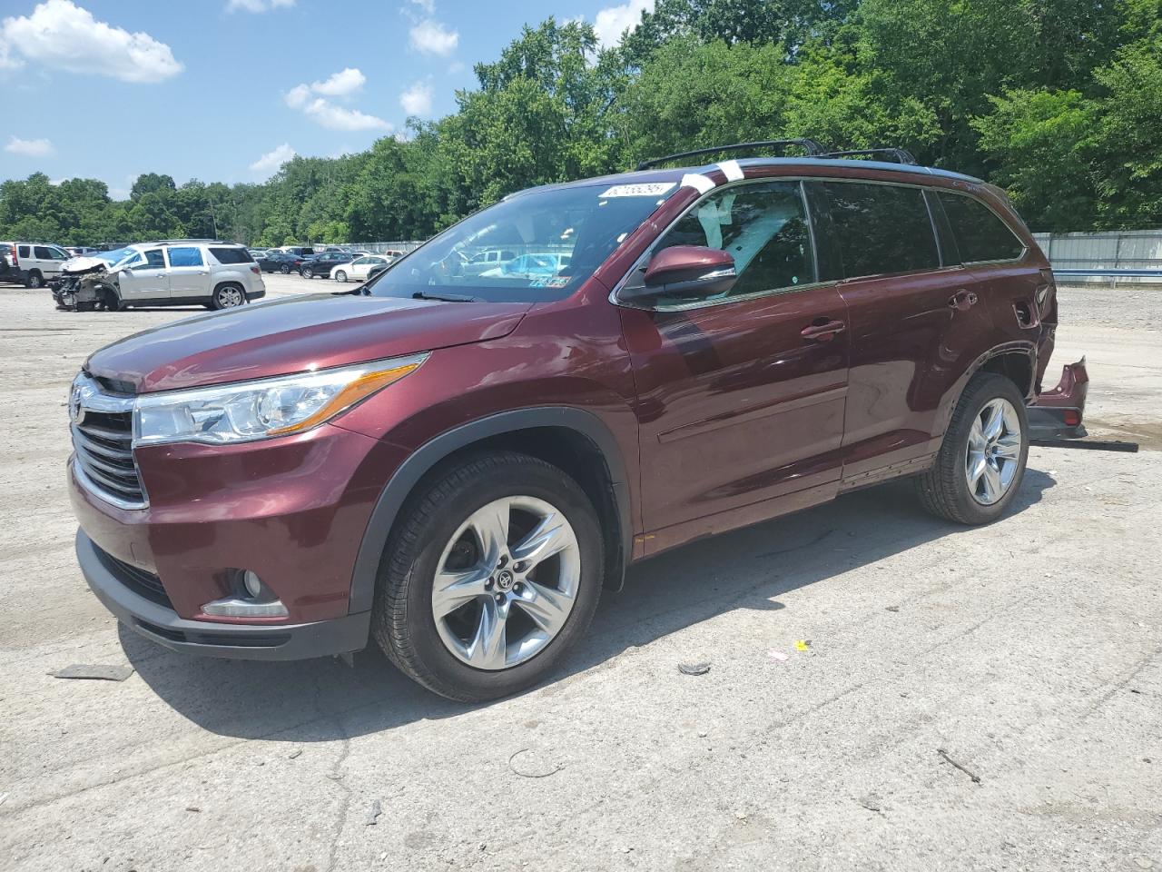 TOYOTA HIGHLANDER 2016