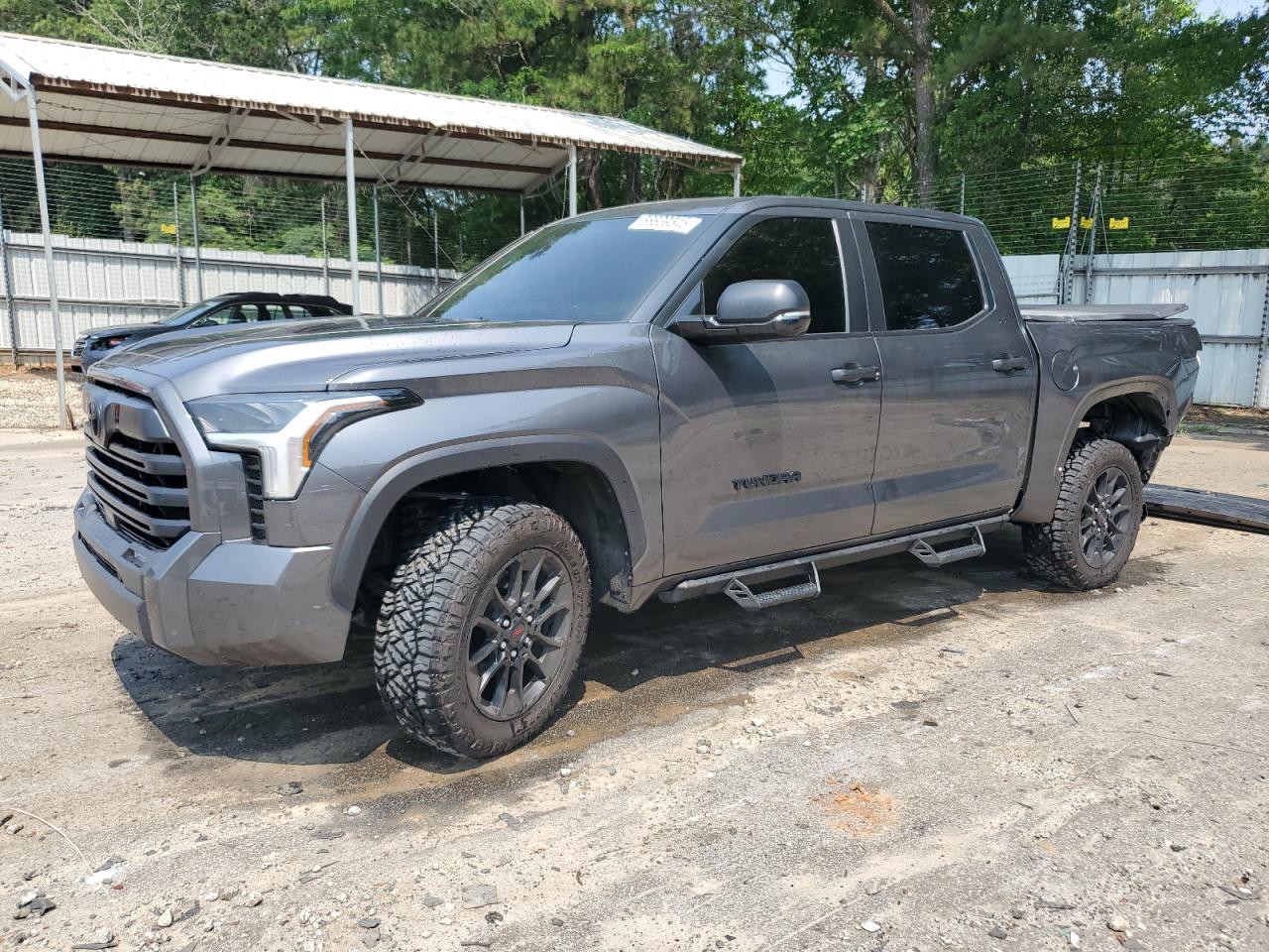TOYOTA TUNDRA CRE 2024