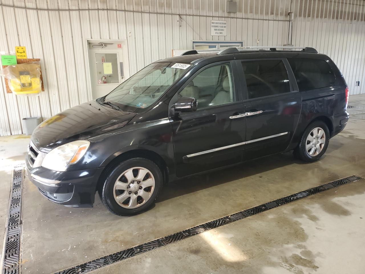 HYUNDAI ENTOURAGE 2007