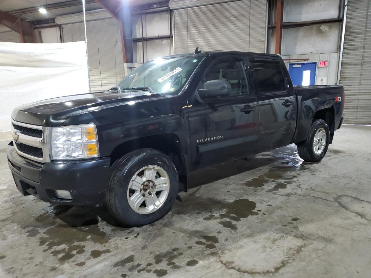 CHEVROLET SILVERADO 2011