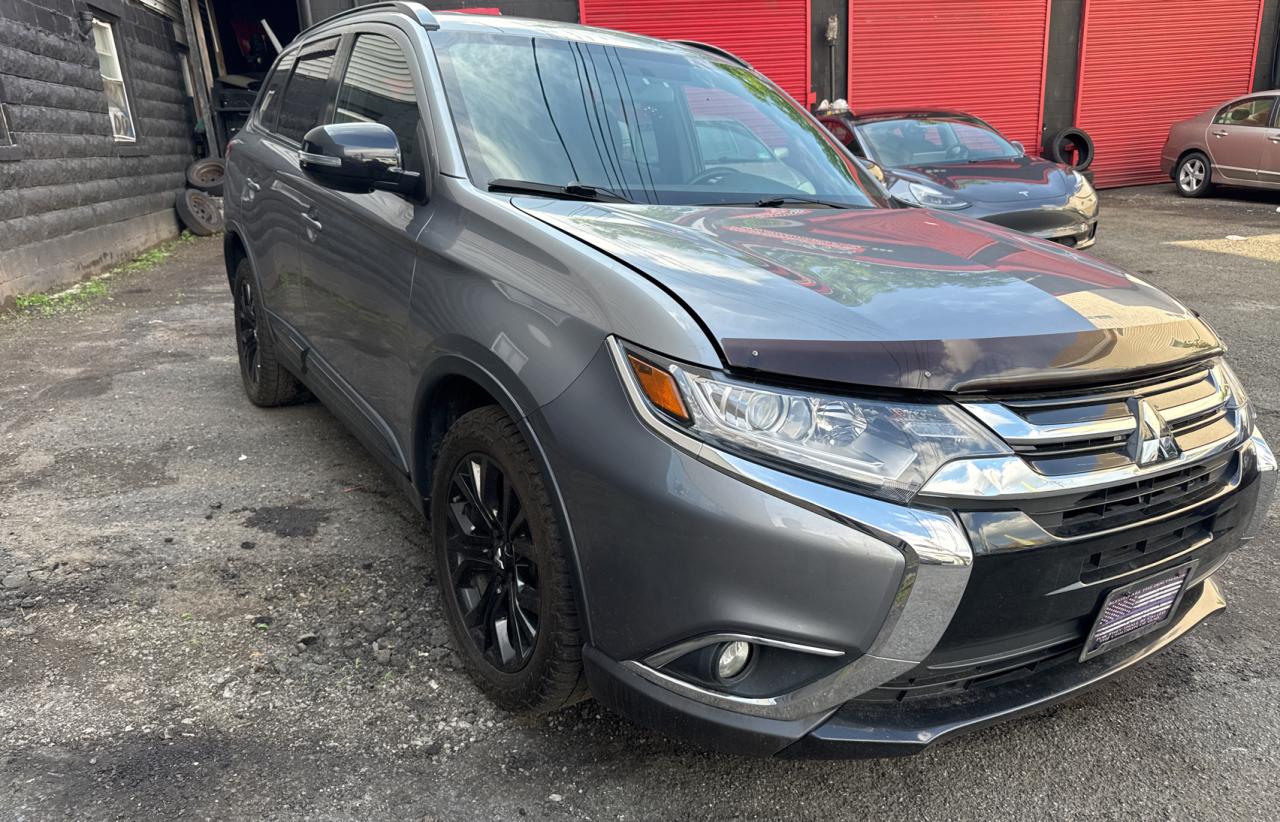 MITSUBISHI OUTLANDER 2018