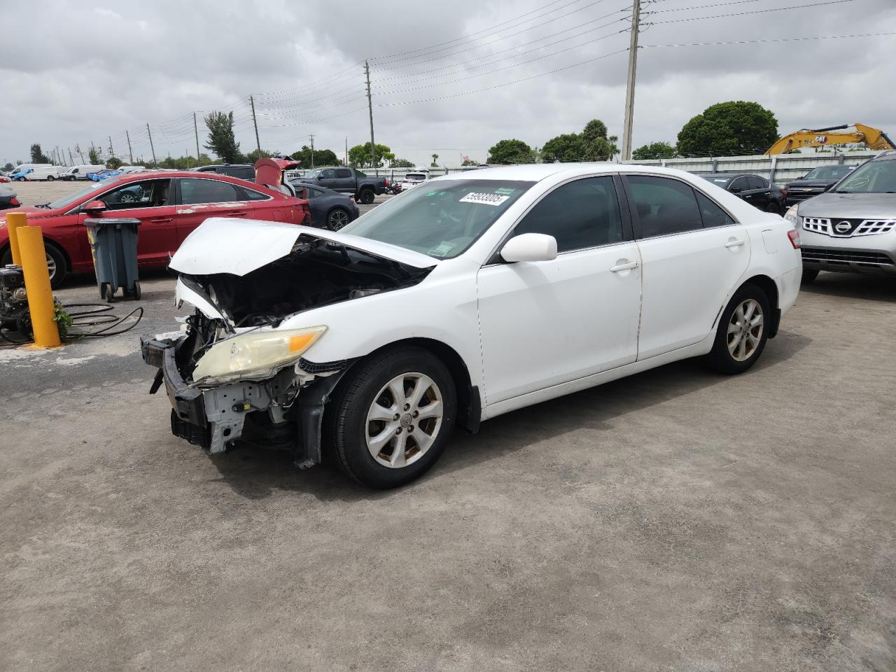 TOYOTA CAMRY BASE 2010