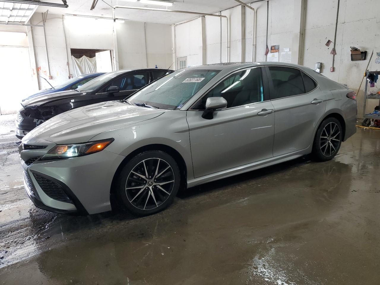 TOYOTA CAMRY SE 2021