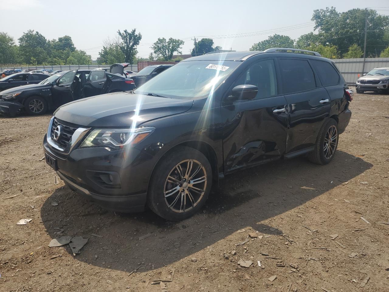 NISSAN PATHFINDER 2018