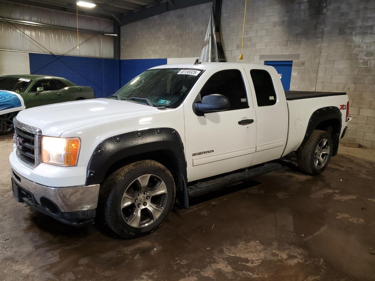 GMC SIERRA K15 2011