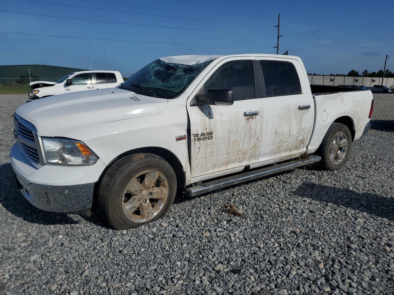 RAM 1500 SLT 2017