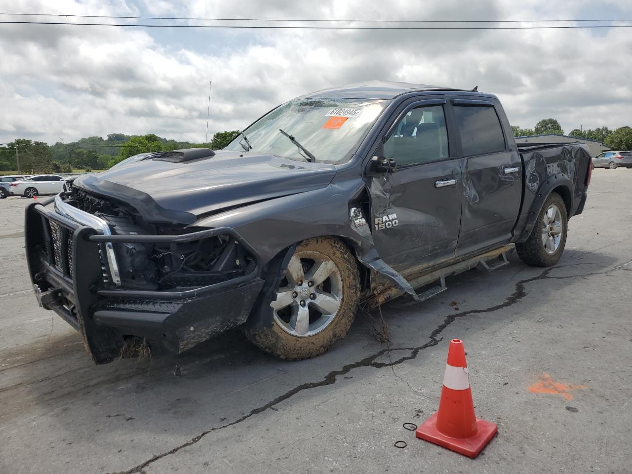 RAM 1500 SLT 2016