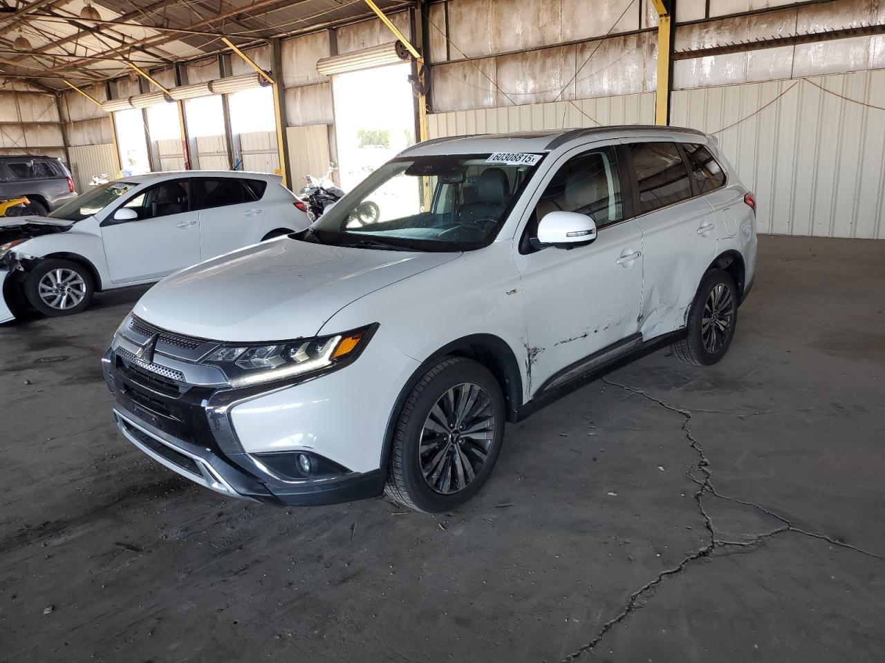 MITSUBISHI OUTLANDER 2019