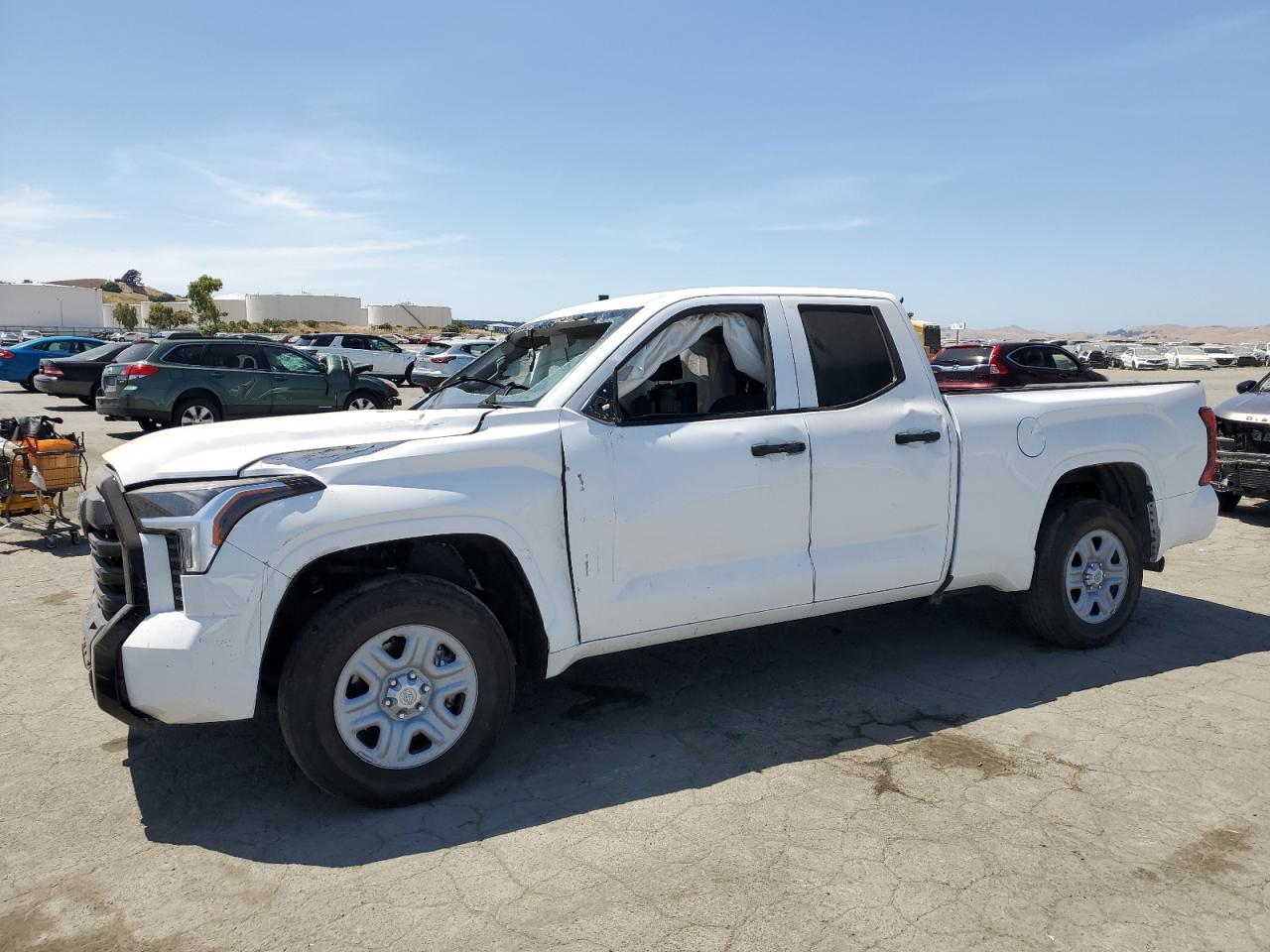 TOYOTA TUNDRA DOU 2023