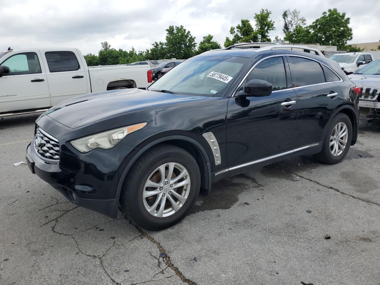 INFINITI FX35 2011