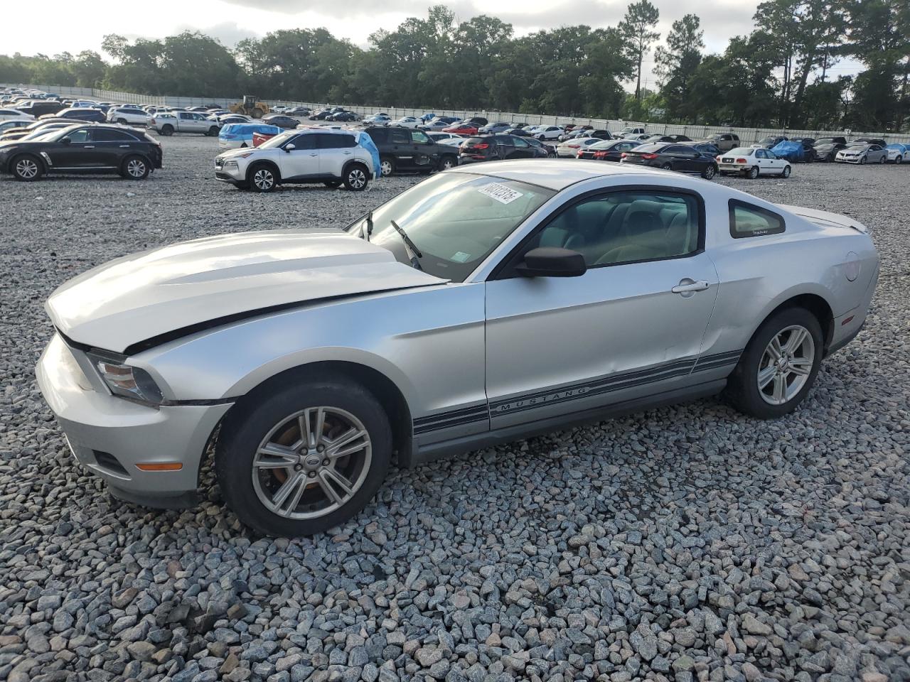 FORD MUSTANG 2010