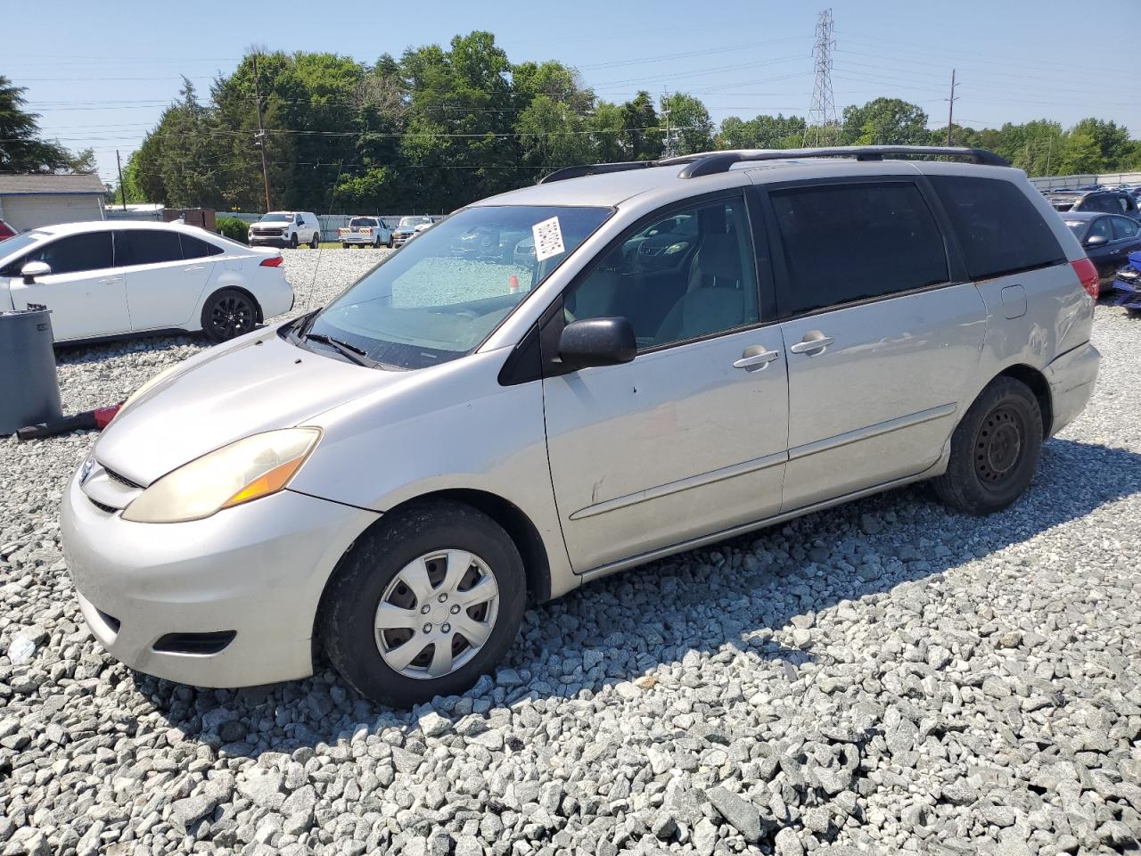 TOYOTA SIENNA CE 2008