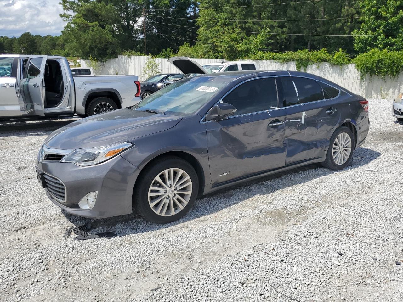 TOYOTA AVALON HYBRID 2015