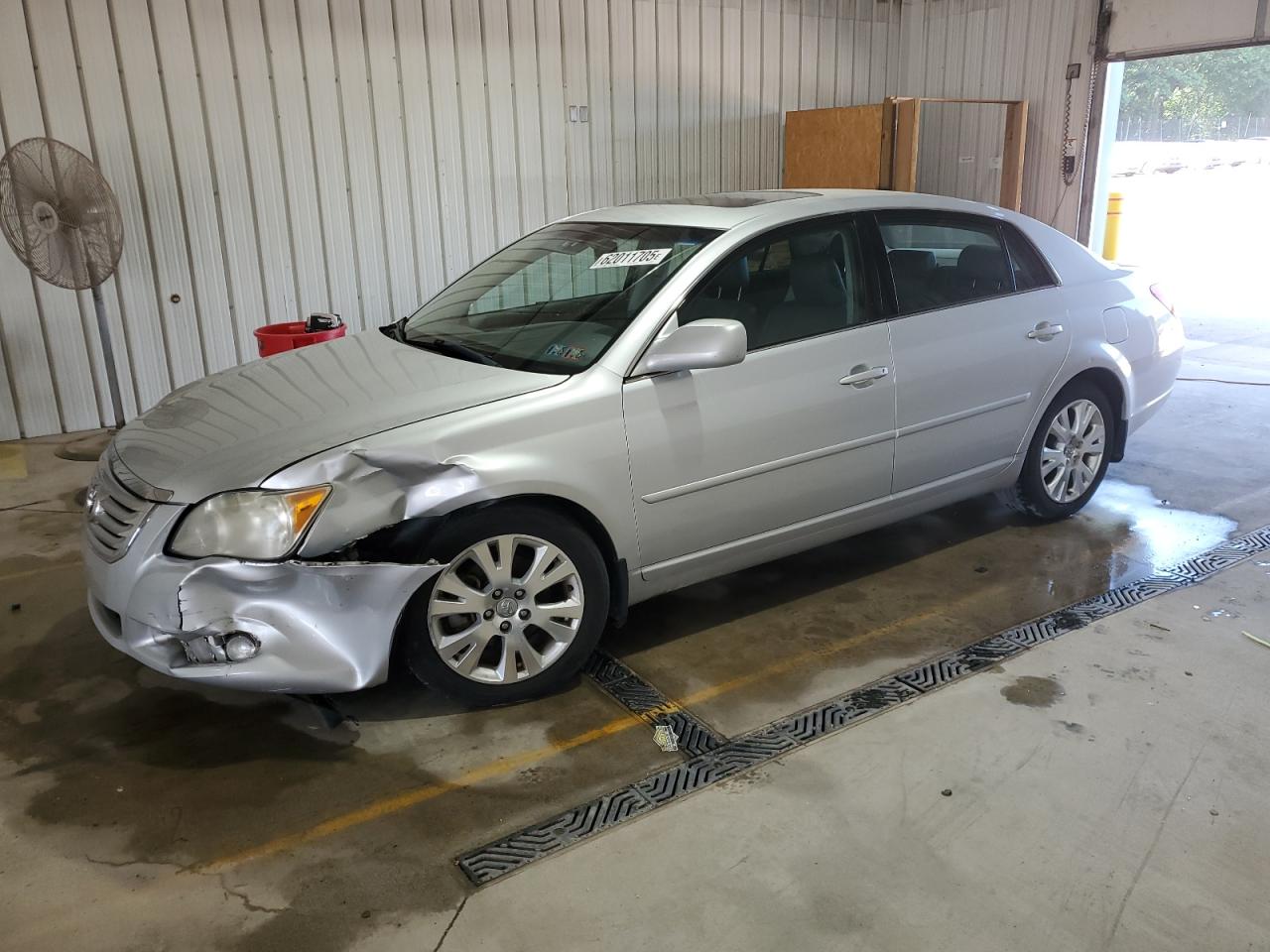 TOYOTA AVALON XL 2009