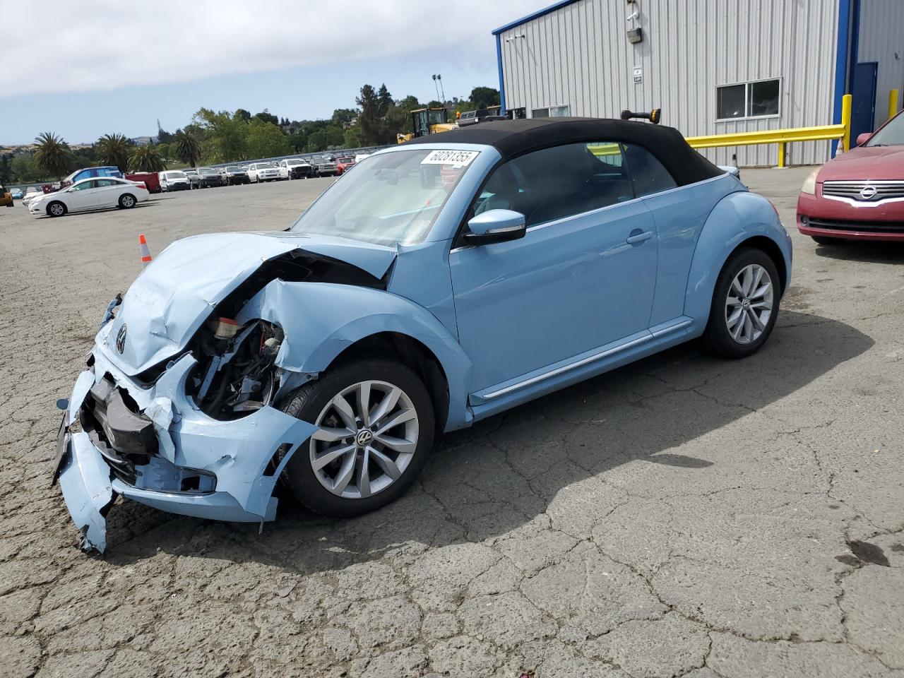 VOLKSWAGEN BEETLE 2014