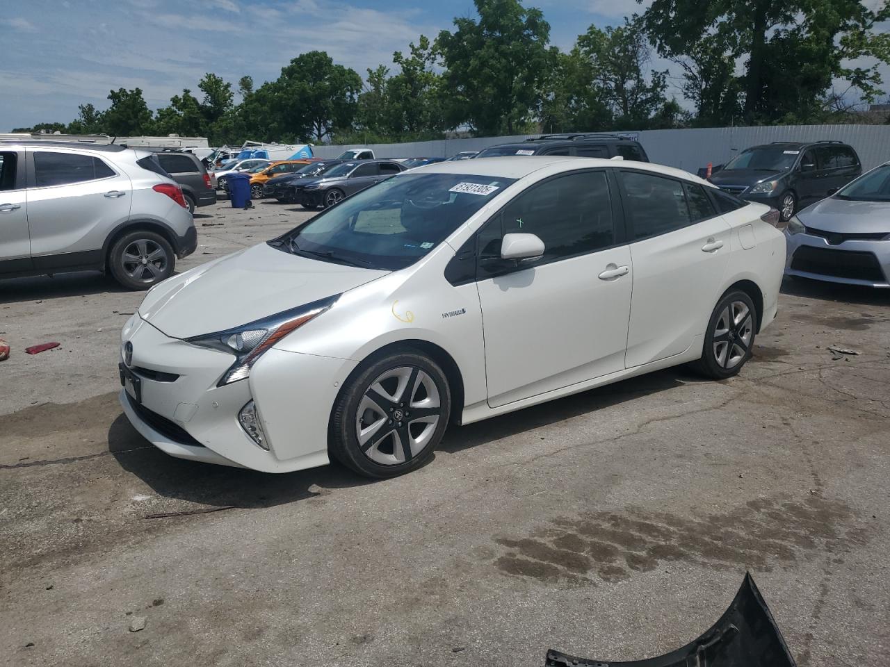 TOYOTA PRIUS 2018
