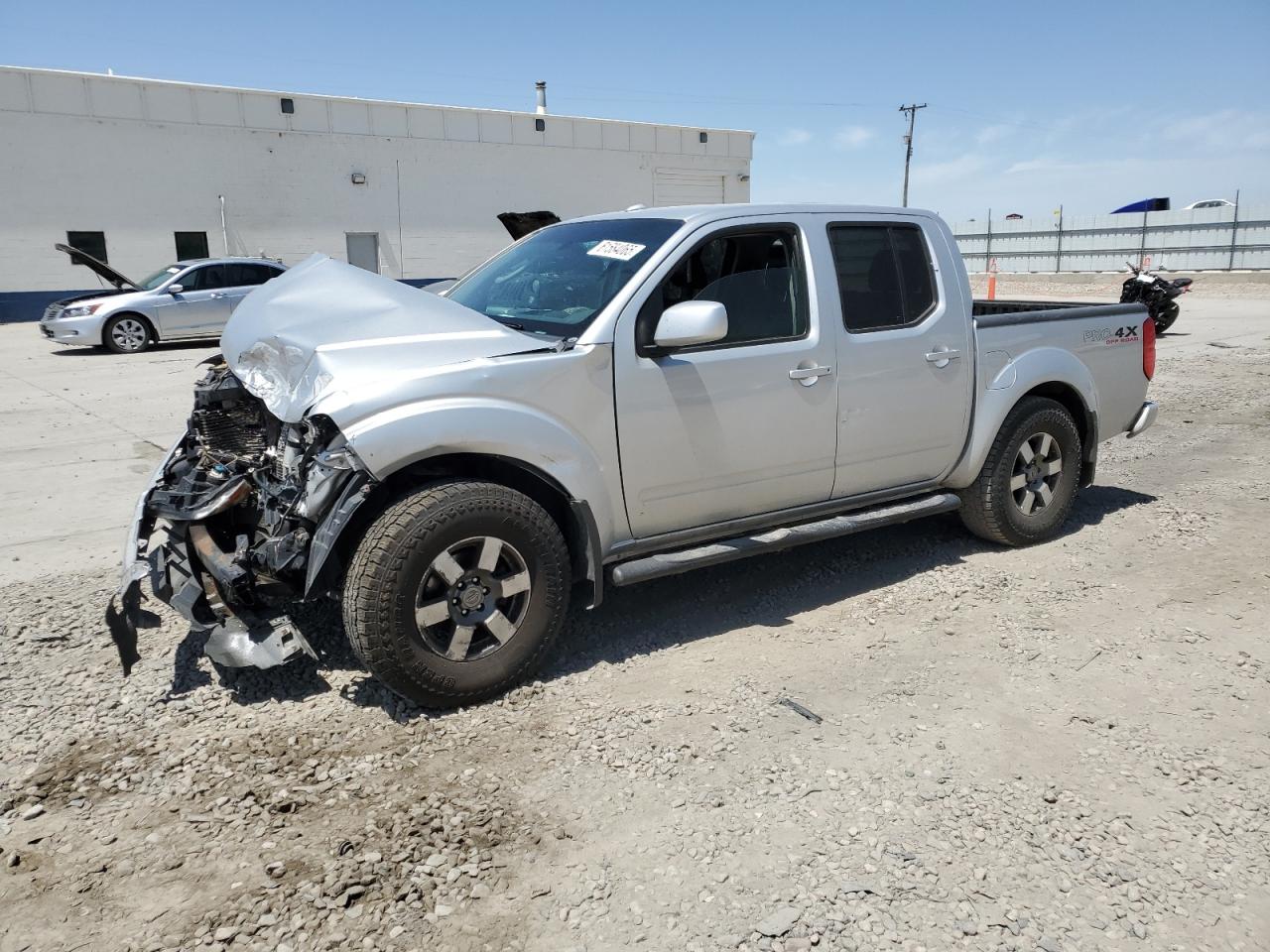NISSAN FRONTIER C 2010