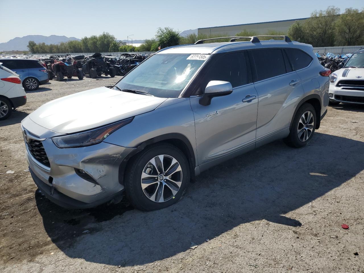 TOYOTA HIGHLANDER HYBRID XLE 2021