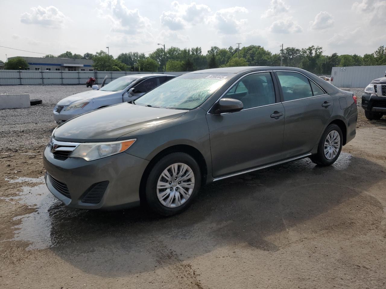 TOYOTA CAMRY L 2013