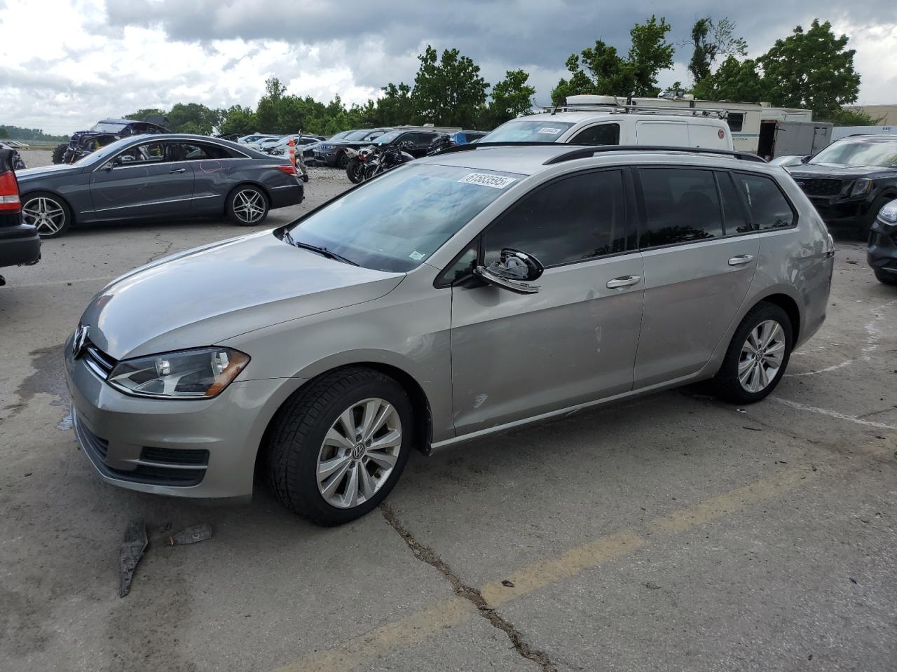 VOLKSWAGEN GOLF SPORTWAGEN S 2017